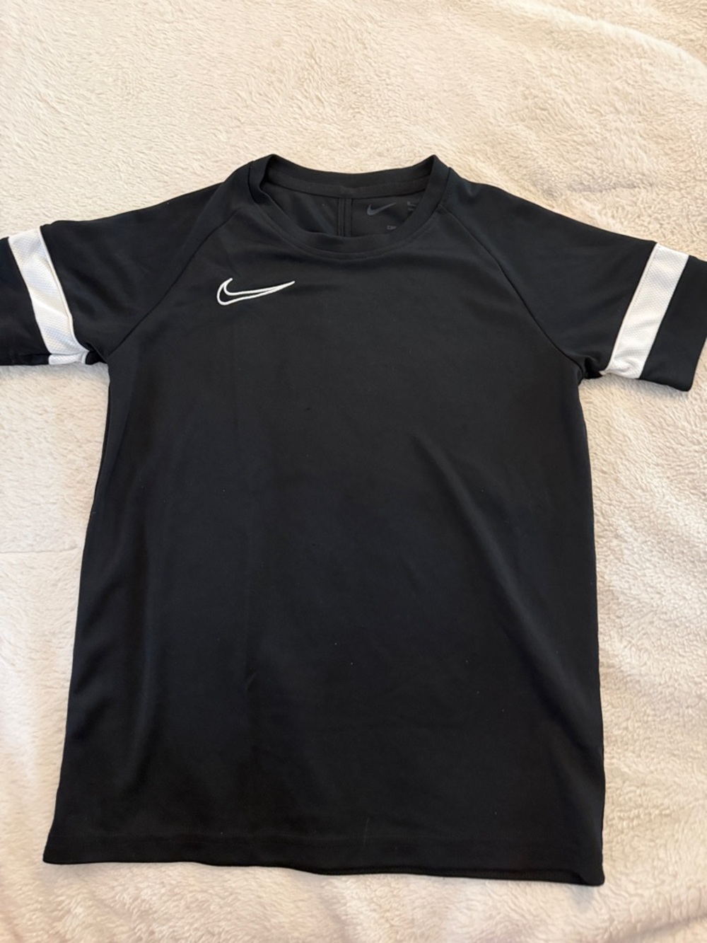 Boys Nike Dri Fit Black Performance Tee with White Sleeve Stripes, size M